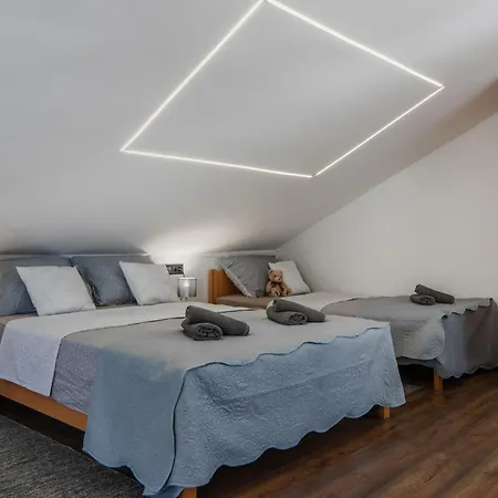 Baltic 2 By Interhome فير